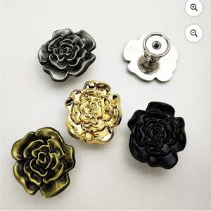 Floral Metal Knob Set in Green/Gold